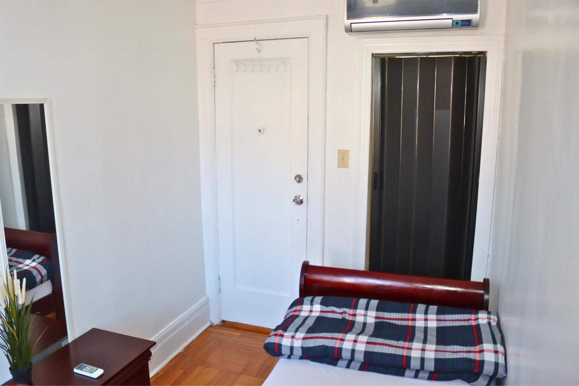 Klo Guest House New York Exterior photo